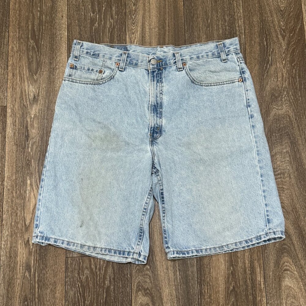 VTG Levi's 550 Jean Shorts Men's 38 Light Wash Relaxed Fit Wide Leg Jorts 90s - Picture 1 of 14